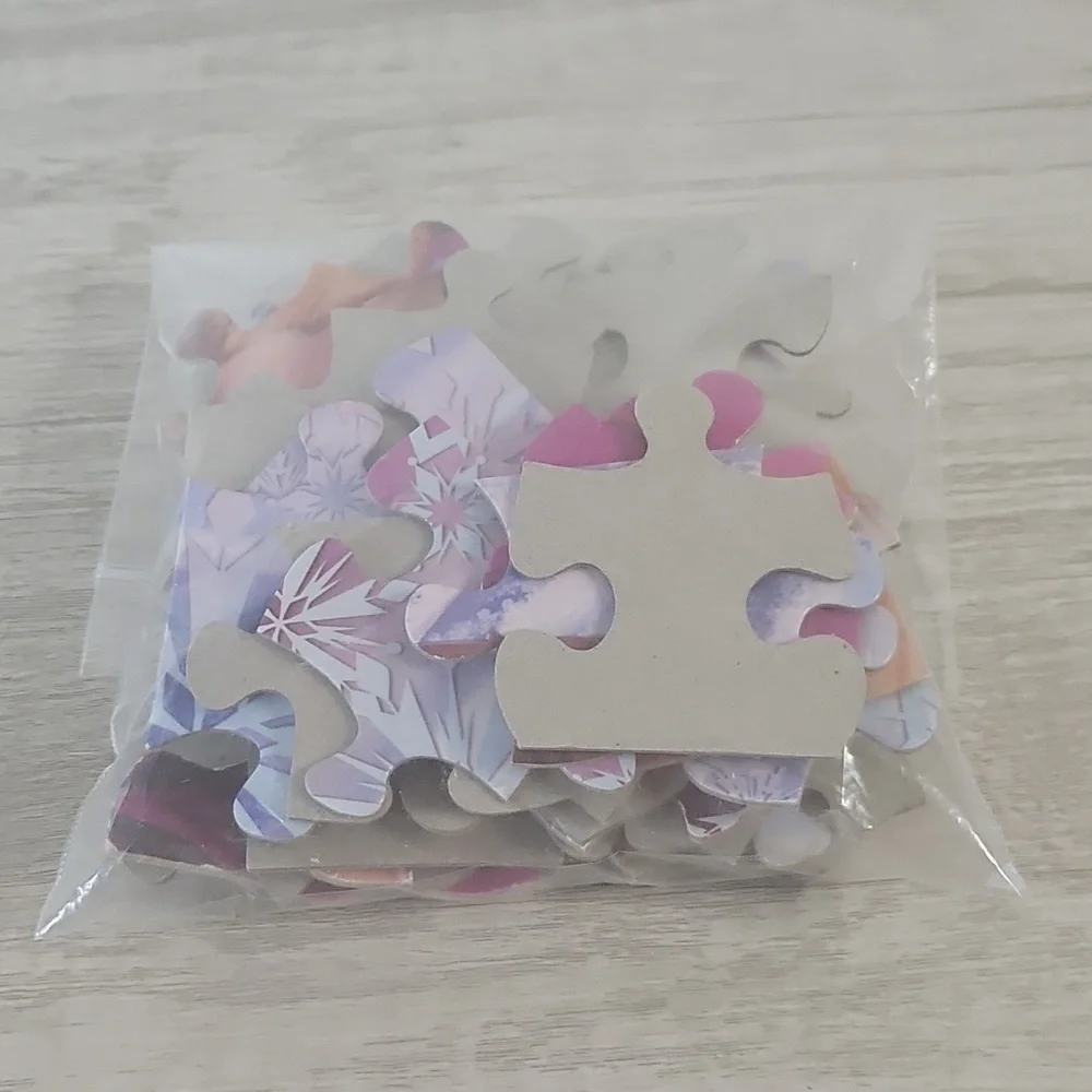 Disney Frozen Anna and Elsa 48 Piece Jigsaw Puzzle Play Time Rain Activities